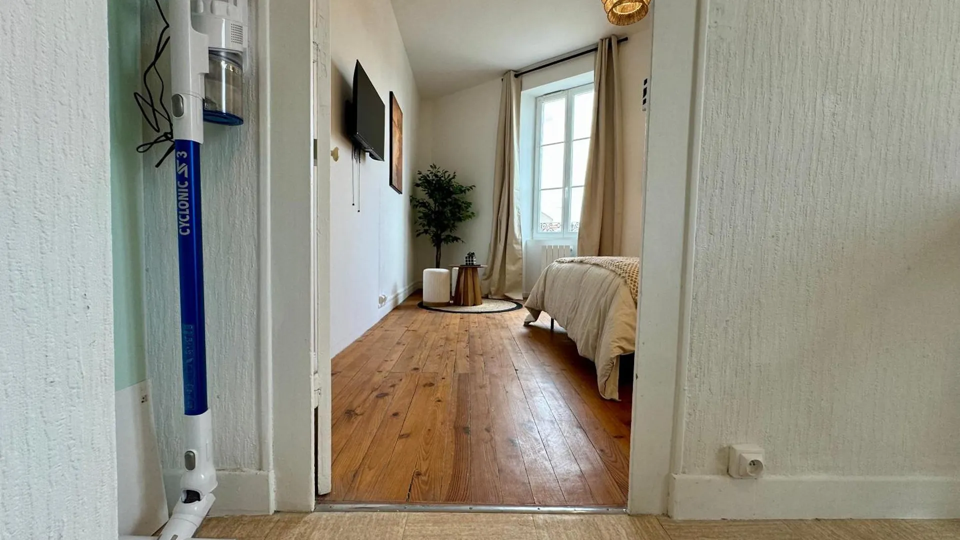 Suite Camiz Villeurbanne Apartment